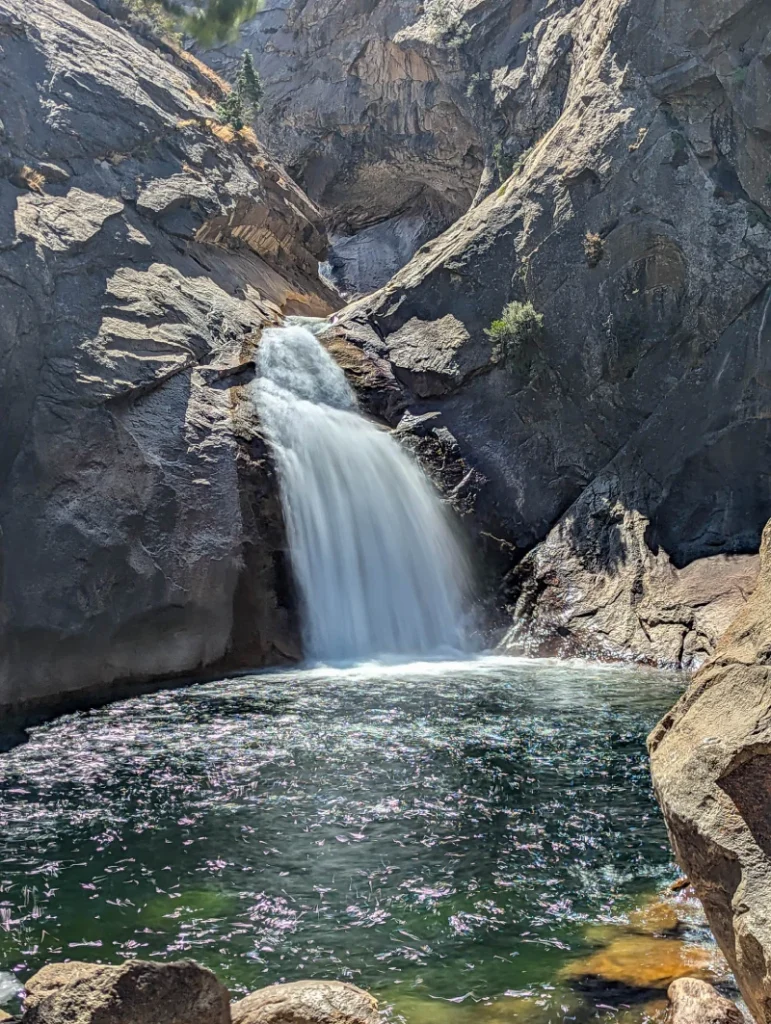 Roaring River Falls in Kings Canyon National Park